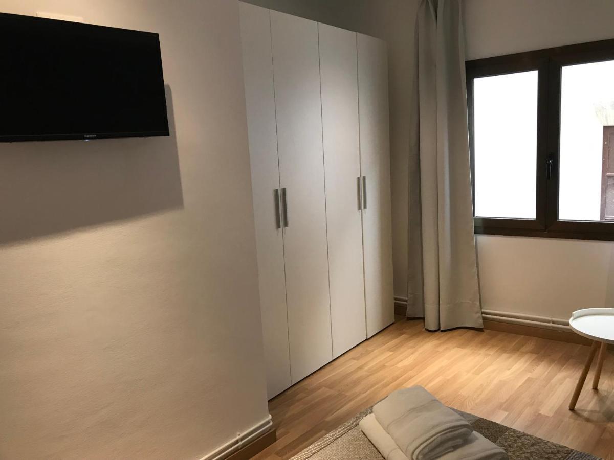 Hostal Casiano Camarasa Экстерьер фото